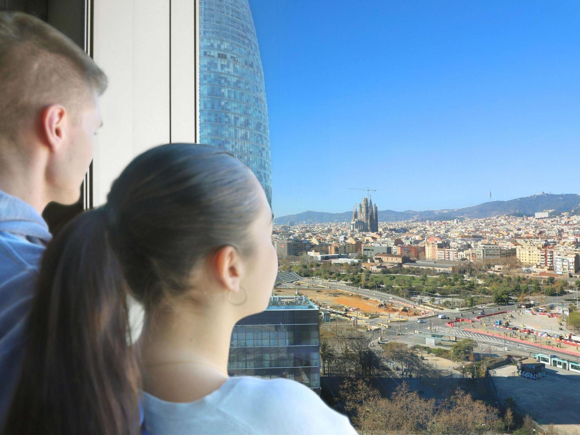 Novotel Barcelona City Esterno foto