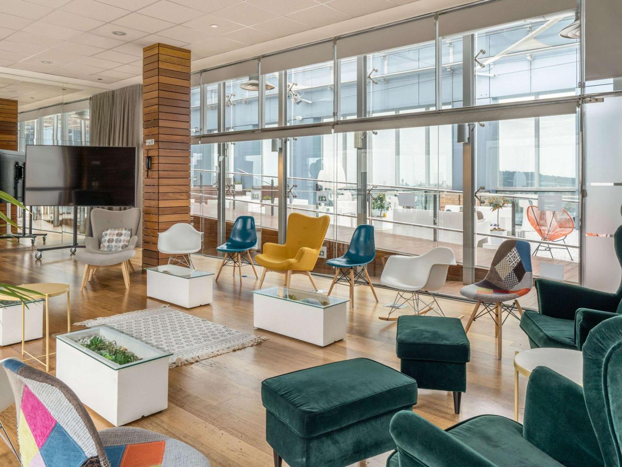 Novotel Barcelona City Esterno foto