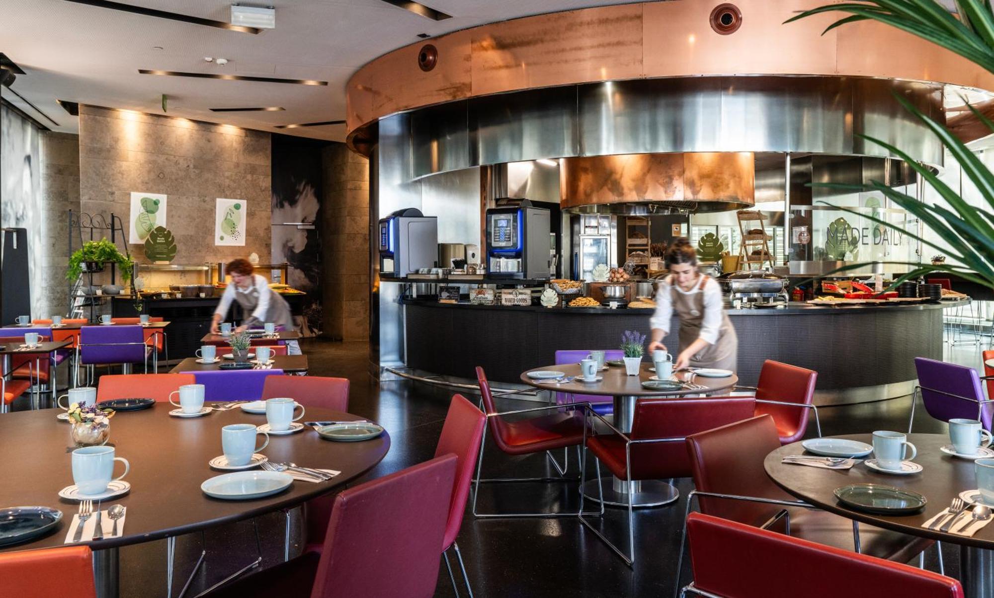 Novotel Barcelona City Esterno foto