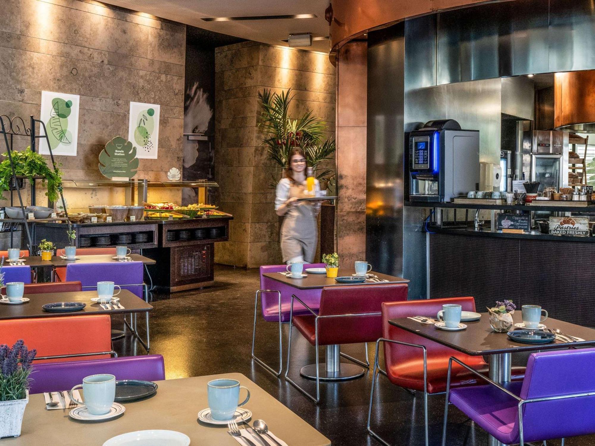 Novotel Barcelona City Esterno foto
