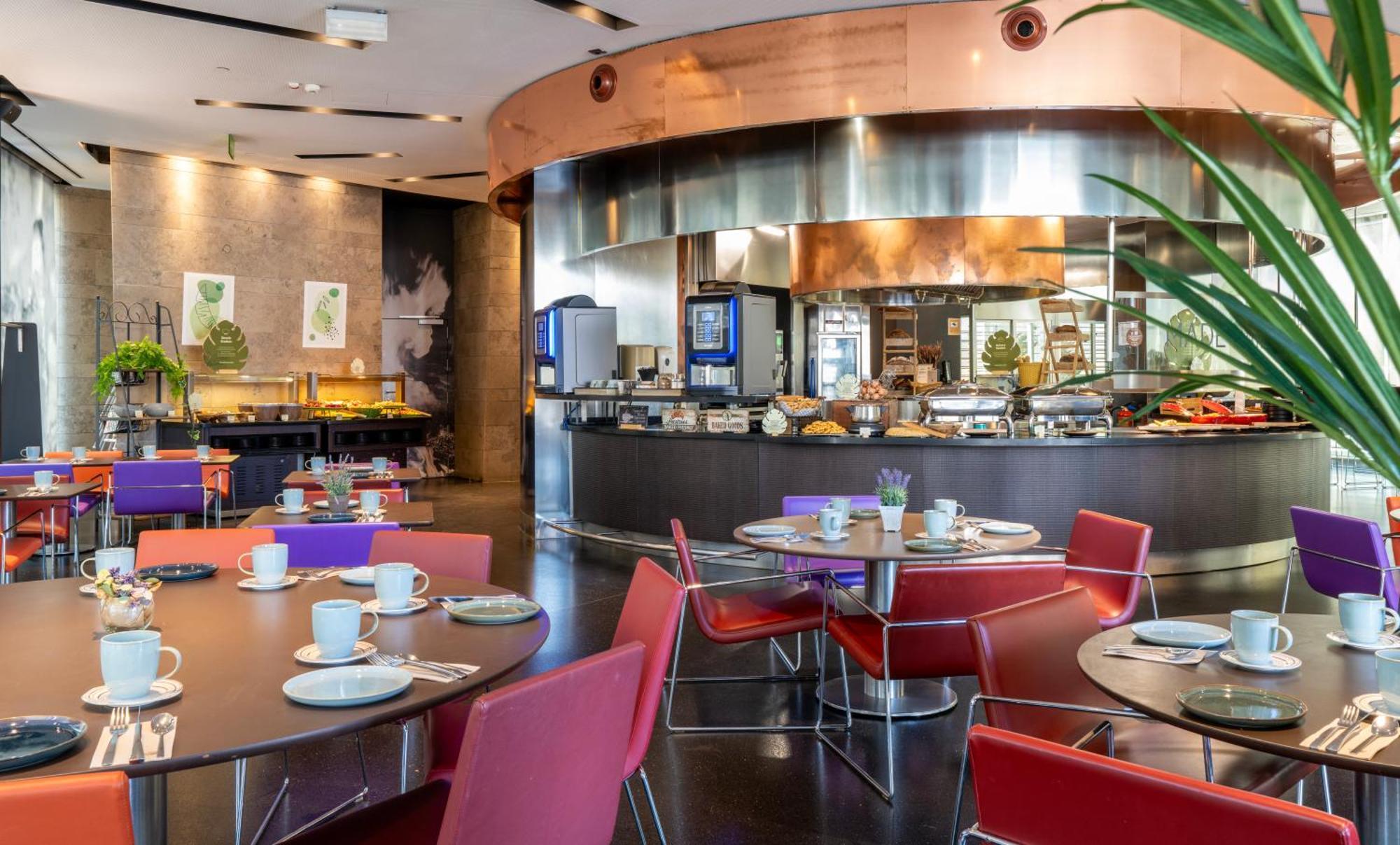 Novotel Barcelona City Esterno foto