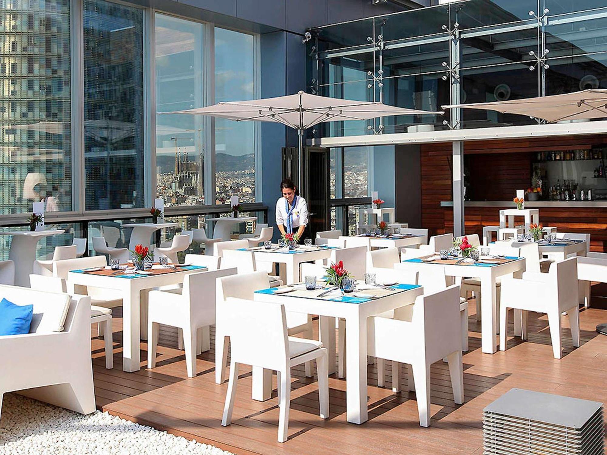 Novotel Barcelona City Esterno foto