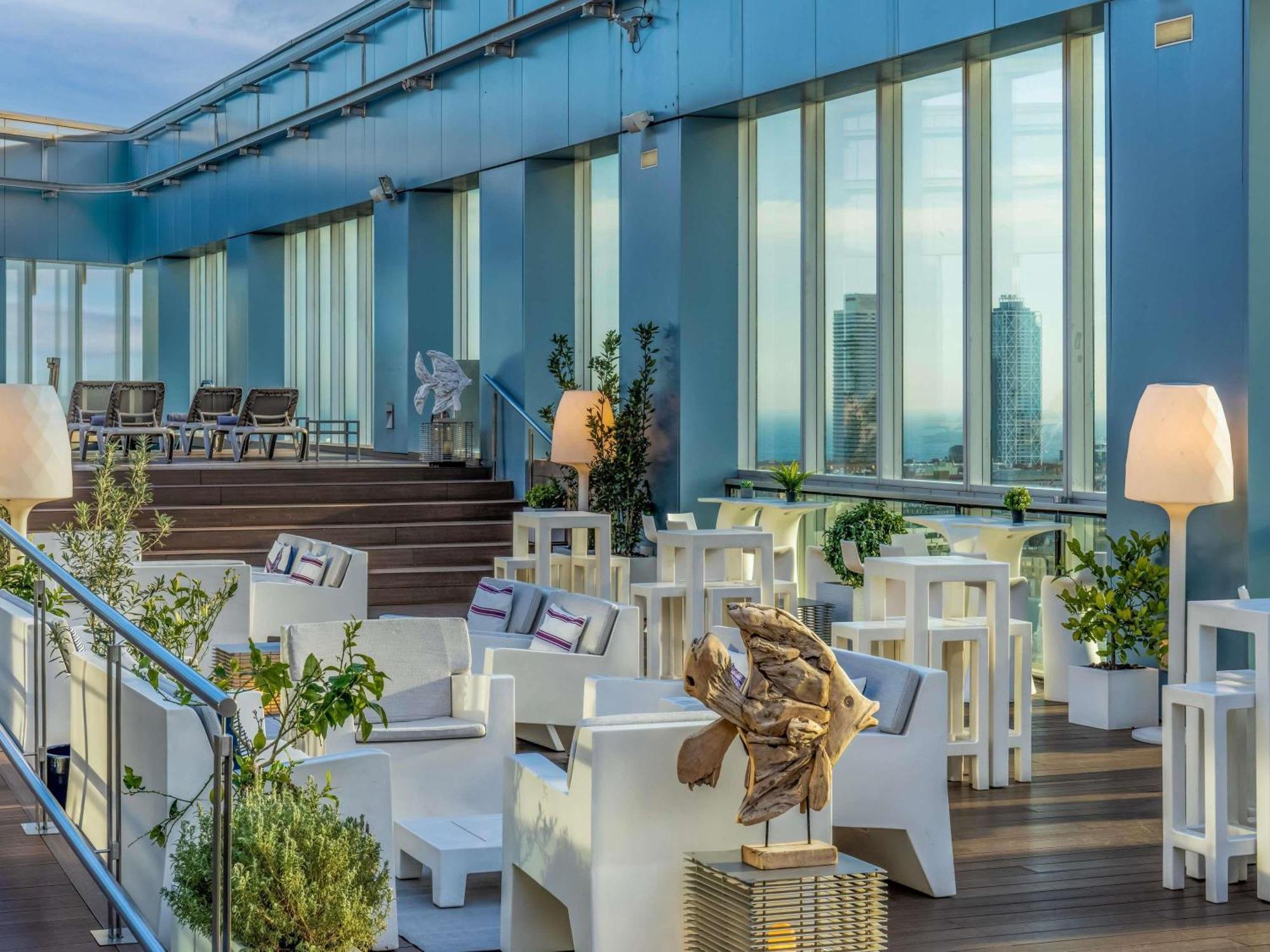 Novotel Barcelona City Esterno foto