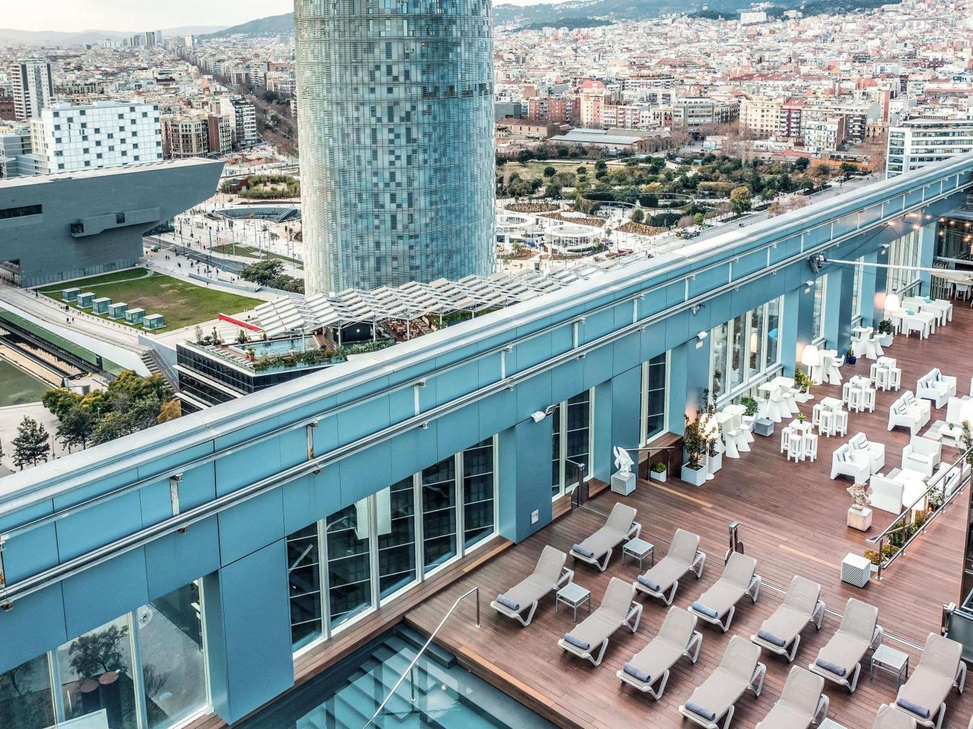 Novotel Barcelona City Esterno foto